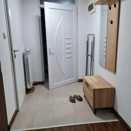 Apartman Hallo Loznica